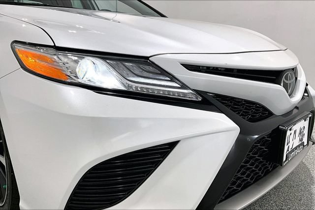 Used 2020 Toyota Camry XSE FWD image 37