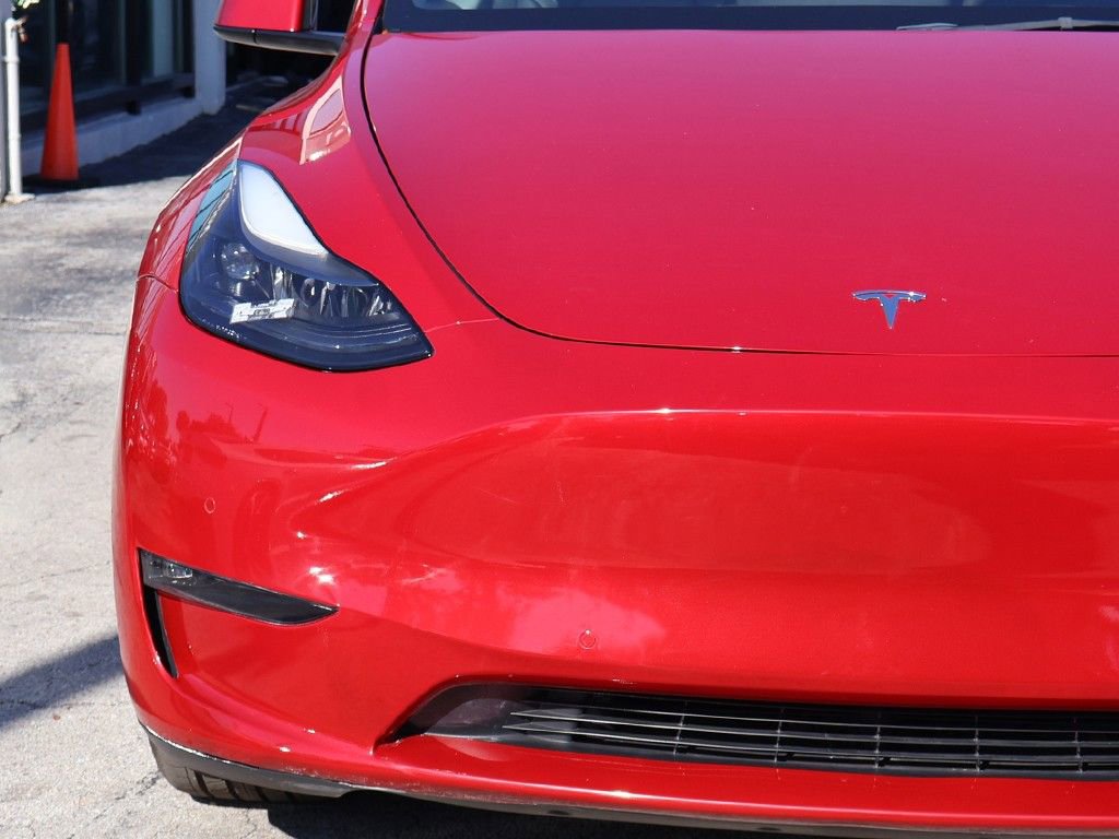 Used 2022 Tesla Model Y Long Range image 13