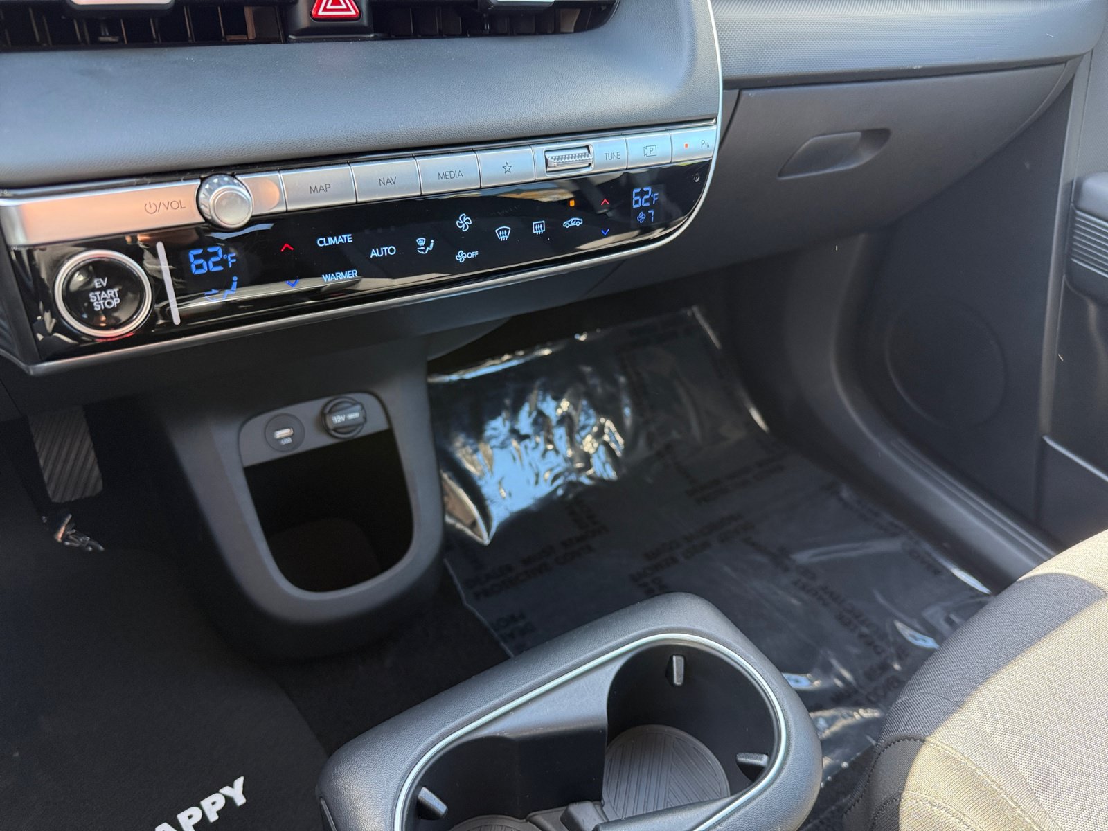 Certified 2024 Hyundai Ioniq 5 SEL RWD image 13