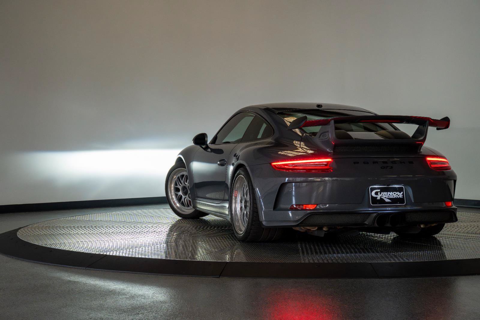 Used 2018 Porsche 911 GT3 RWD image 26