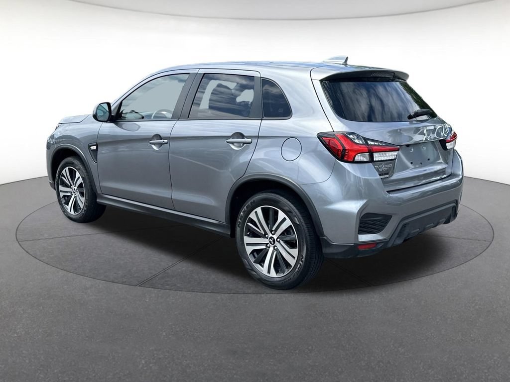 Used 2023 Mitsubishi Outlander Sport ES AWD/4WD image 3