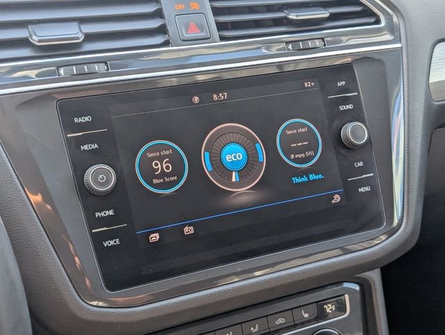 Certified 2020 Volkswagen Tiguan SE image 22