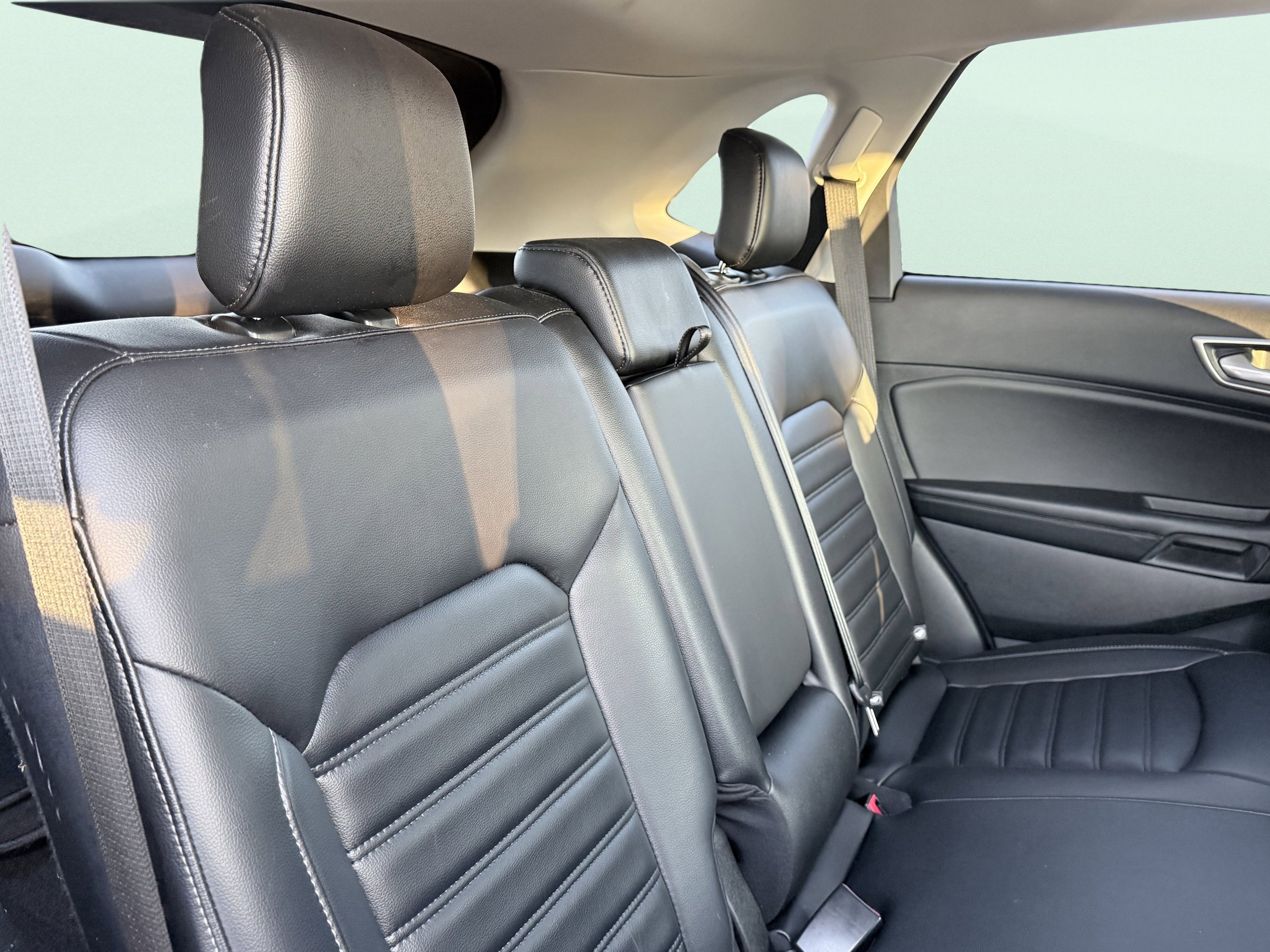 Used 2023 Ford Edge SEL w/ Convenience Package image 44