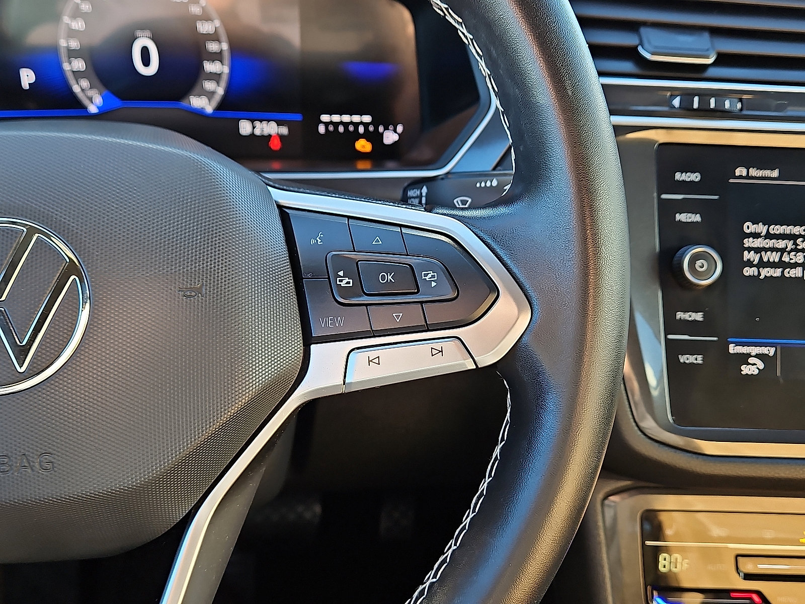 Certified 2024 Volkswagen Tiguan SE image 18