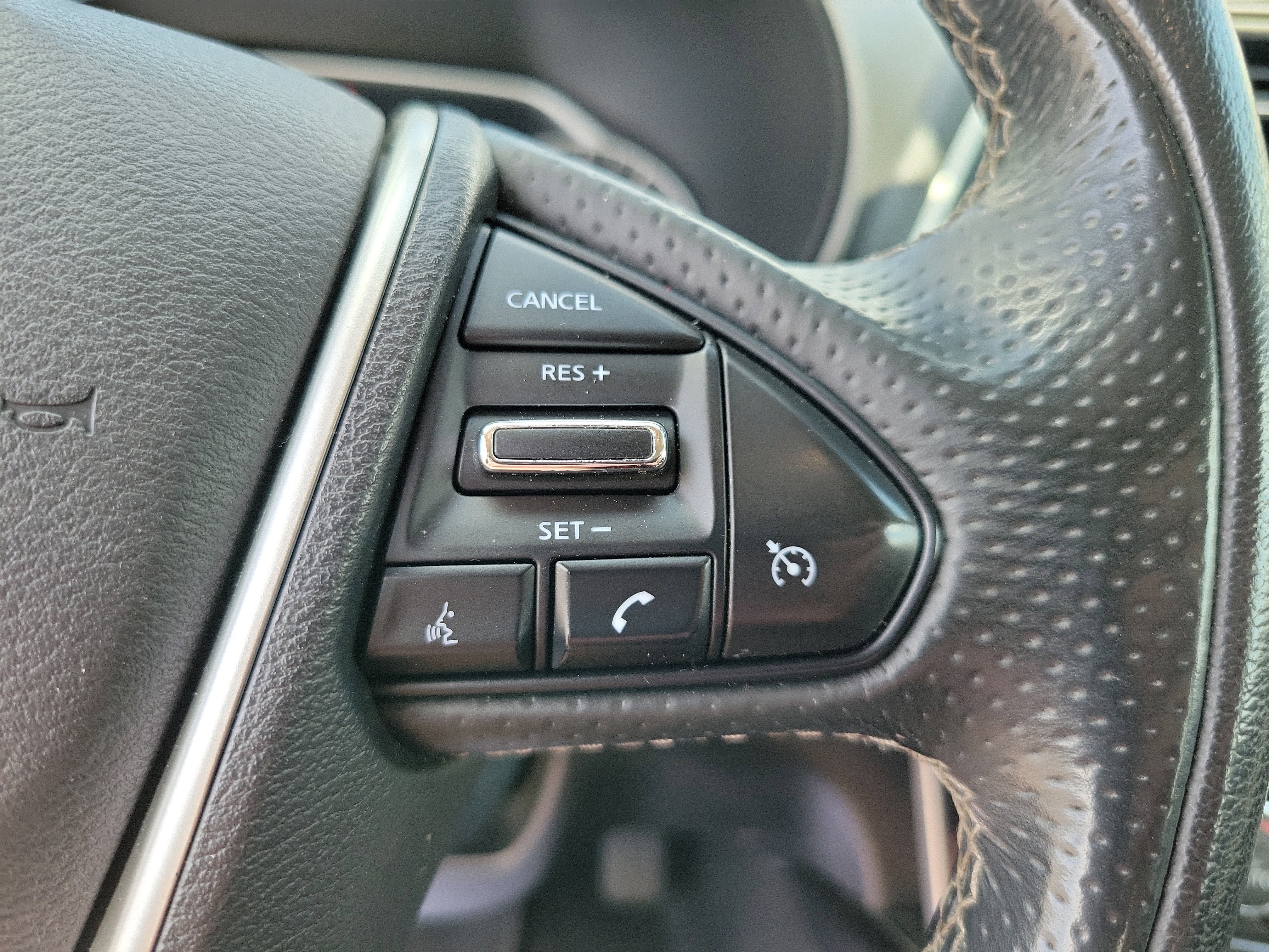 Used 2018 Nissan Maxima 3.5 SV FWD image 14