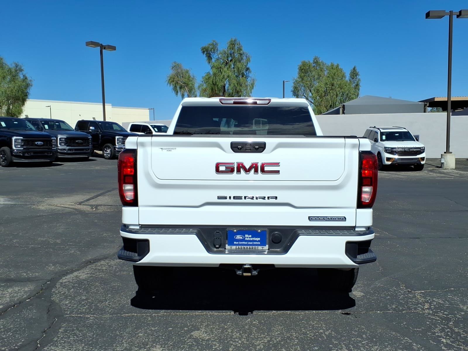 Used 2022 GMC Sierra 1500 Elevation w/ Max Trailering Package AWD/4WD image 4