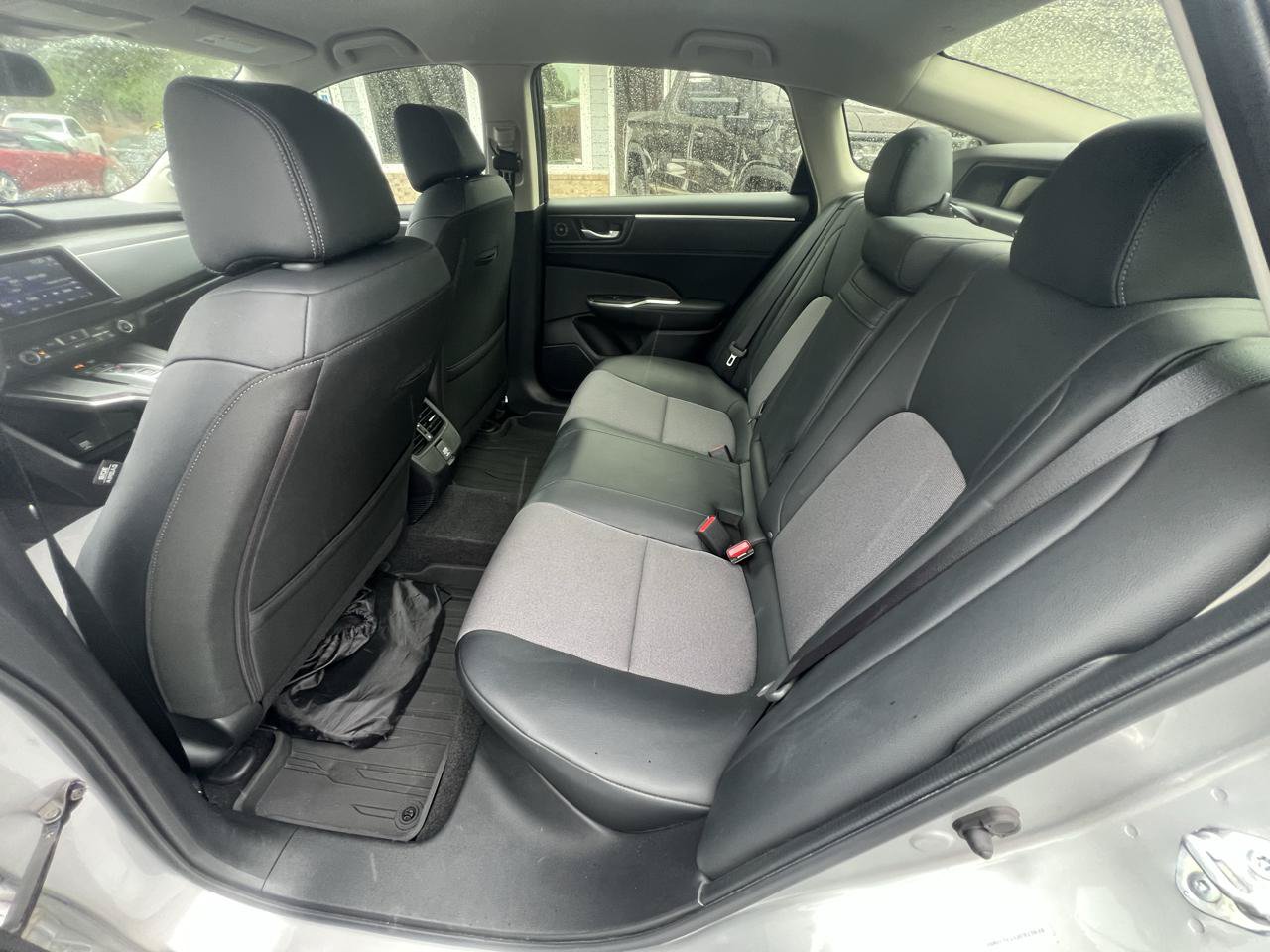 Used 2018 Honda Clarity Plug-In Hybrid image 11