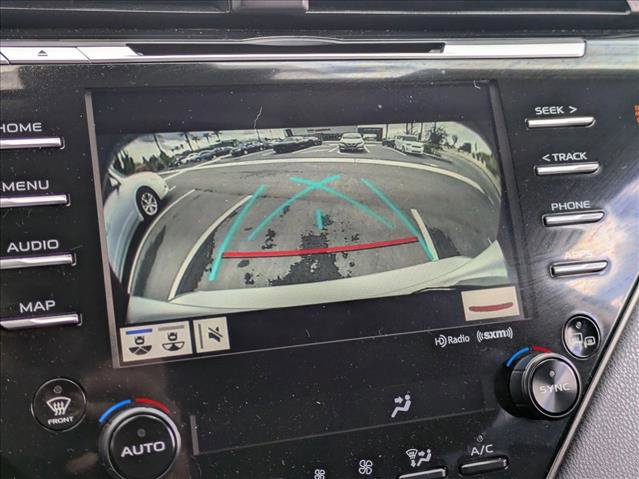 Used 2020 Toyota Camry XLE image 13