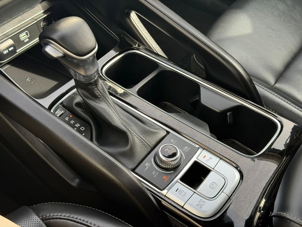 Used 2025 Kia Telluride S image 15