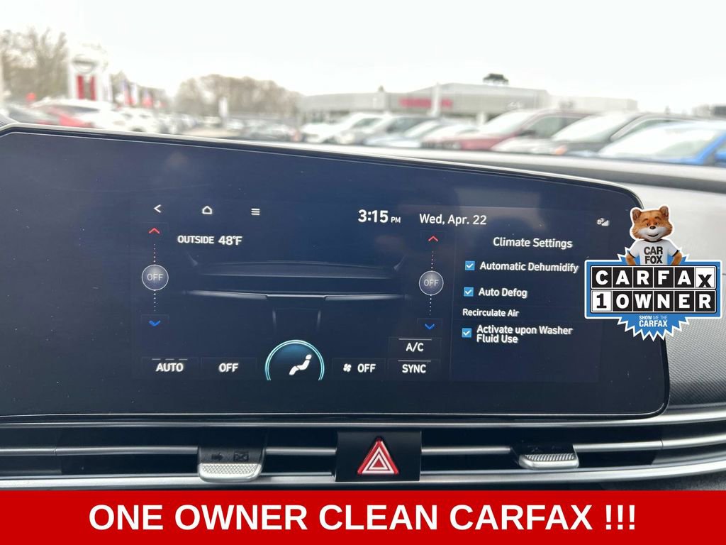 Used 2025 Hyundai Elantra SEL FWD image 29