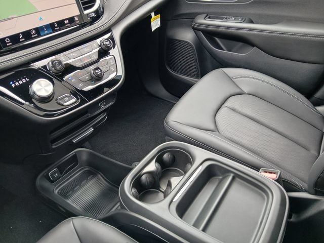 New 2027 Chrysler Pacifica Select FWD image 29