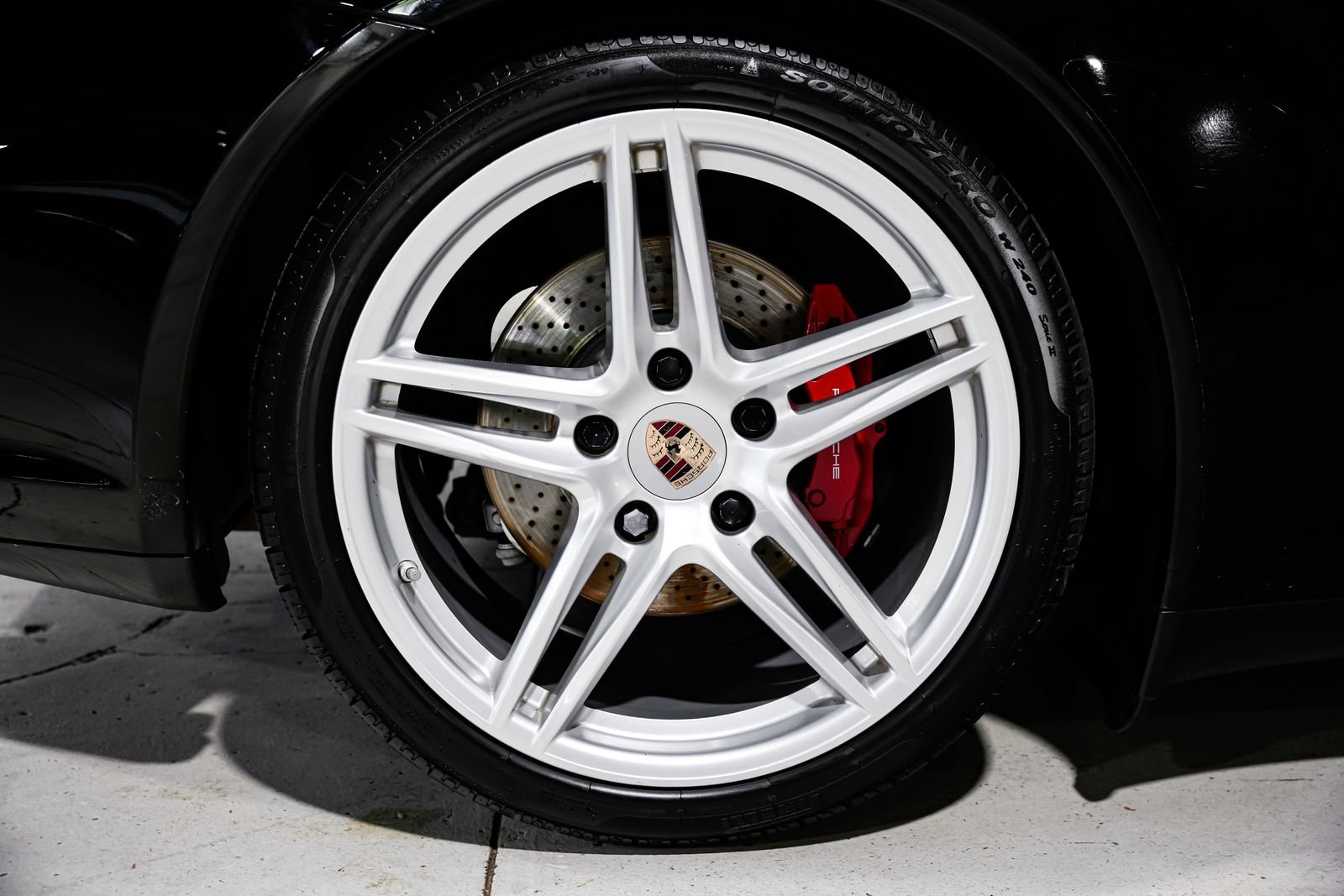 Used 2010 Porsche 911 Carrera 4S AWD/4WD image 47
