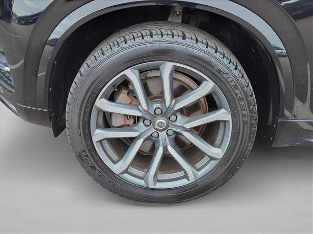 Used 2019 Volvo XC90 T5 Momentum w/ Multimedia Package AWD/4WD image 11