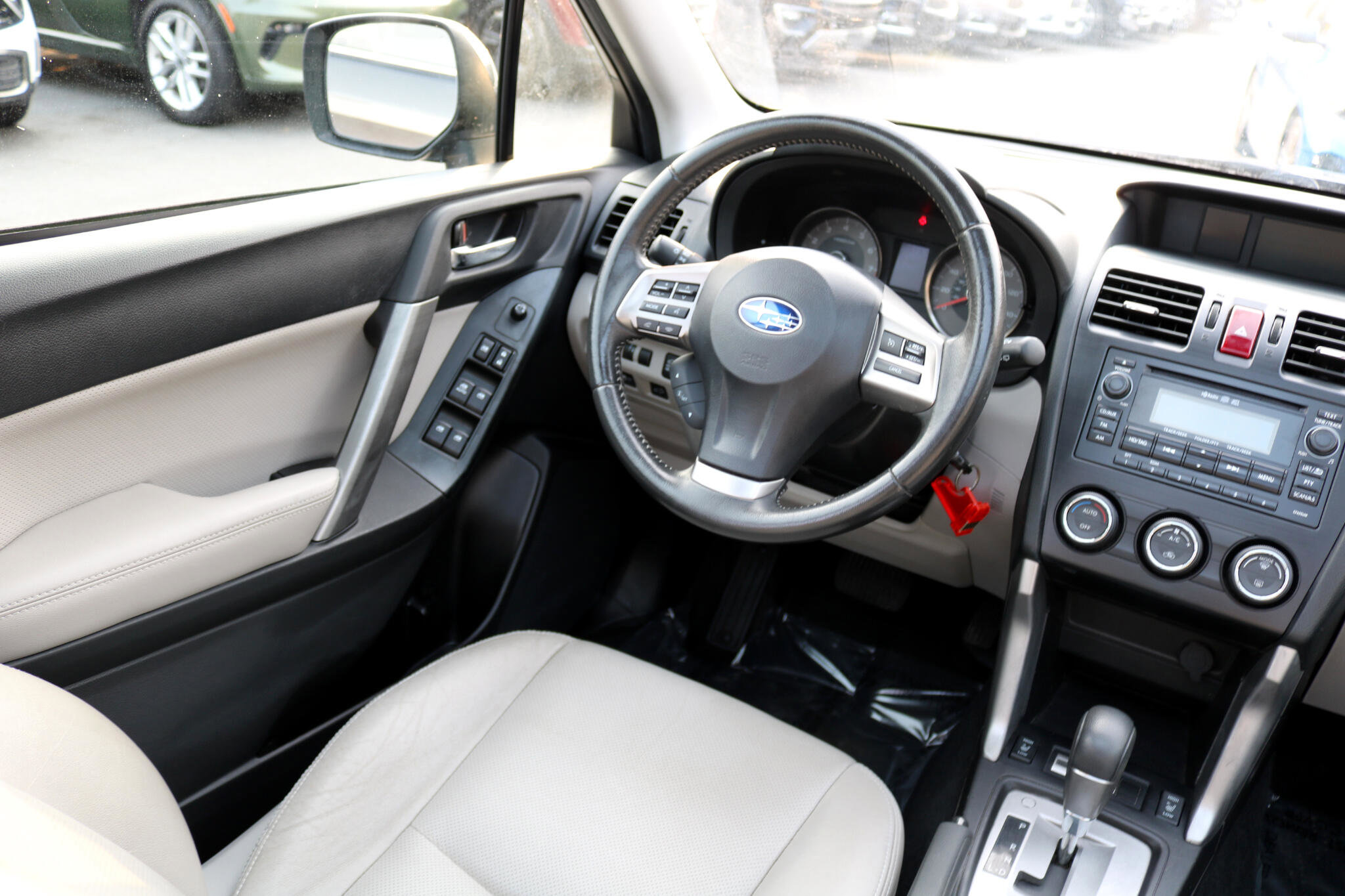 Used 2014 Subaru Forester 2.5i Limited image 32