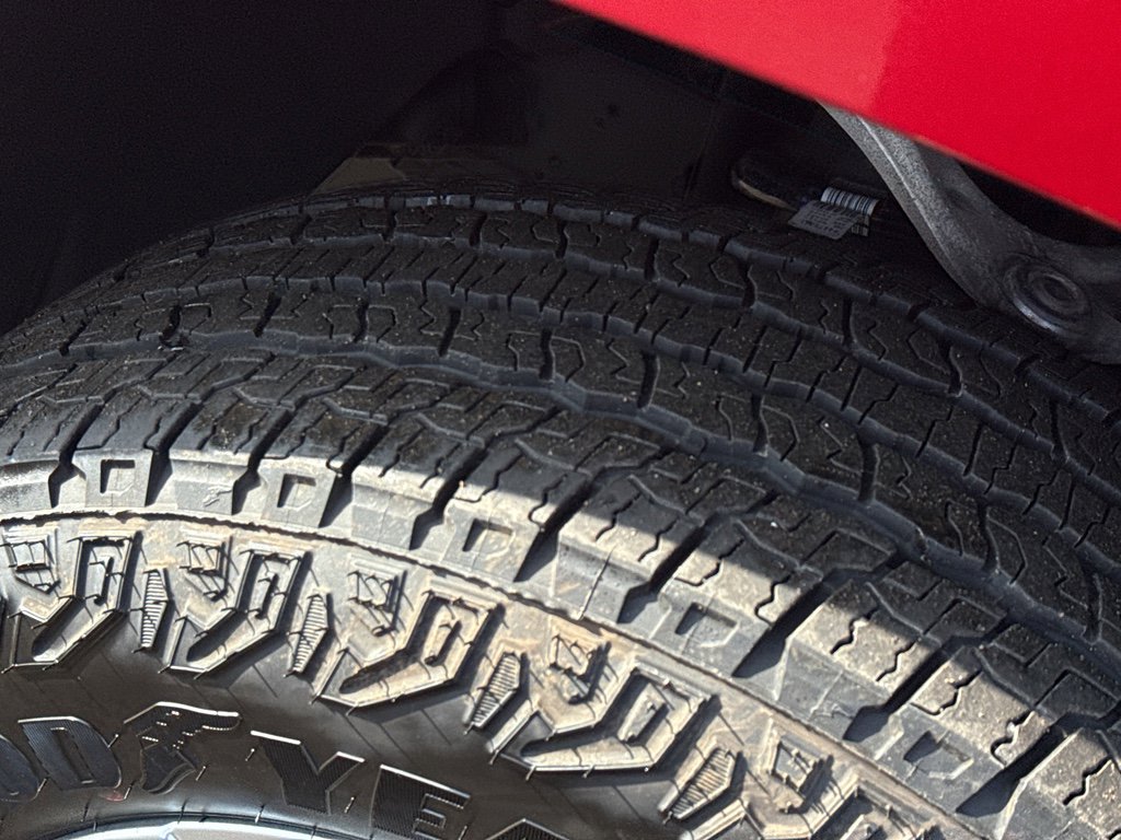 Used 2025 Chevrolet Silverado 1500 RST image 12