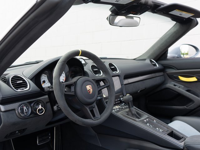 Certified 2025 Porsche 718 Boxster Spyder RS image 4