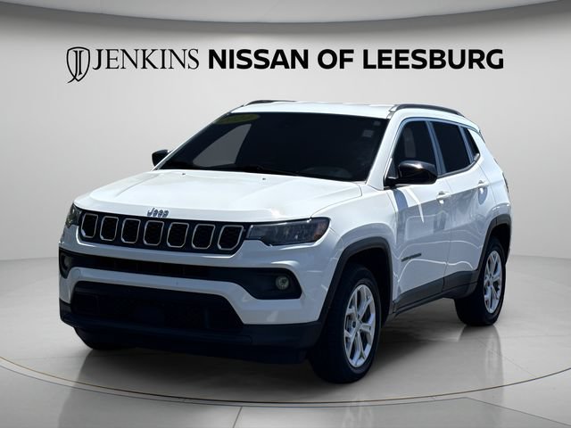 Used 2024 Jeep Compass Latitude AWD/4WD image 15