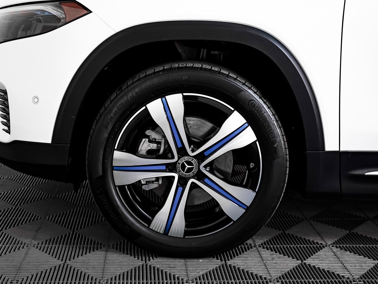 Certified 2023 Mercedes-Benz EQB 350 4MATIC SUV image 6