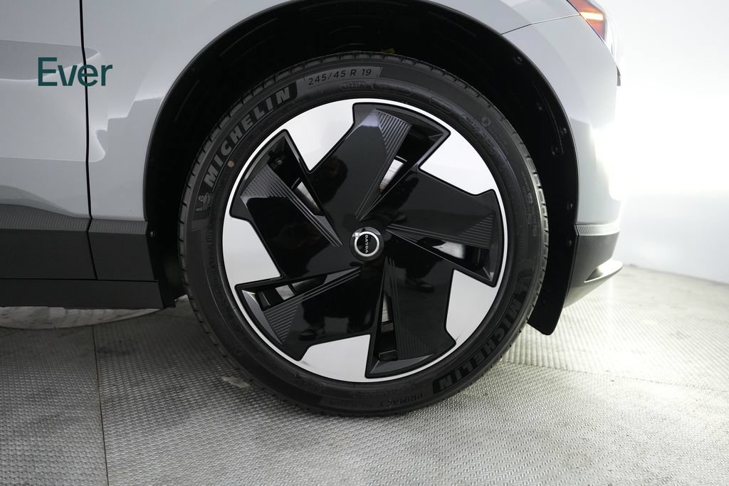 Used 2025 Volvo EX30 Plus w/ Protection Package Premier AWD/4WD image 20