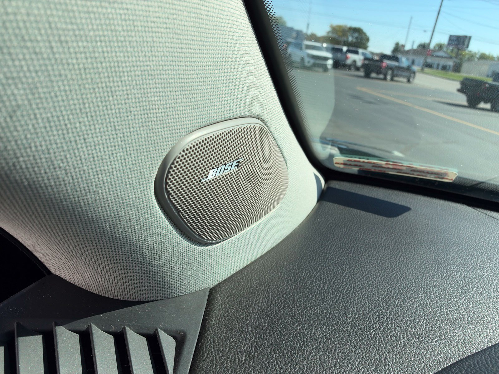 Used 2014 Cadillac SRX Performance w/ Driver Awareness Package FWD image 13