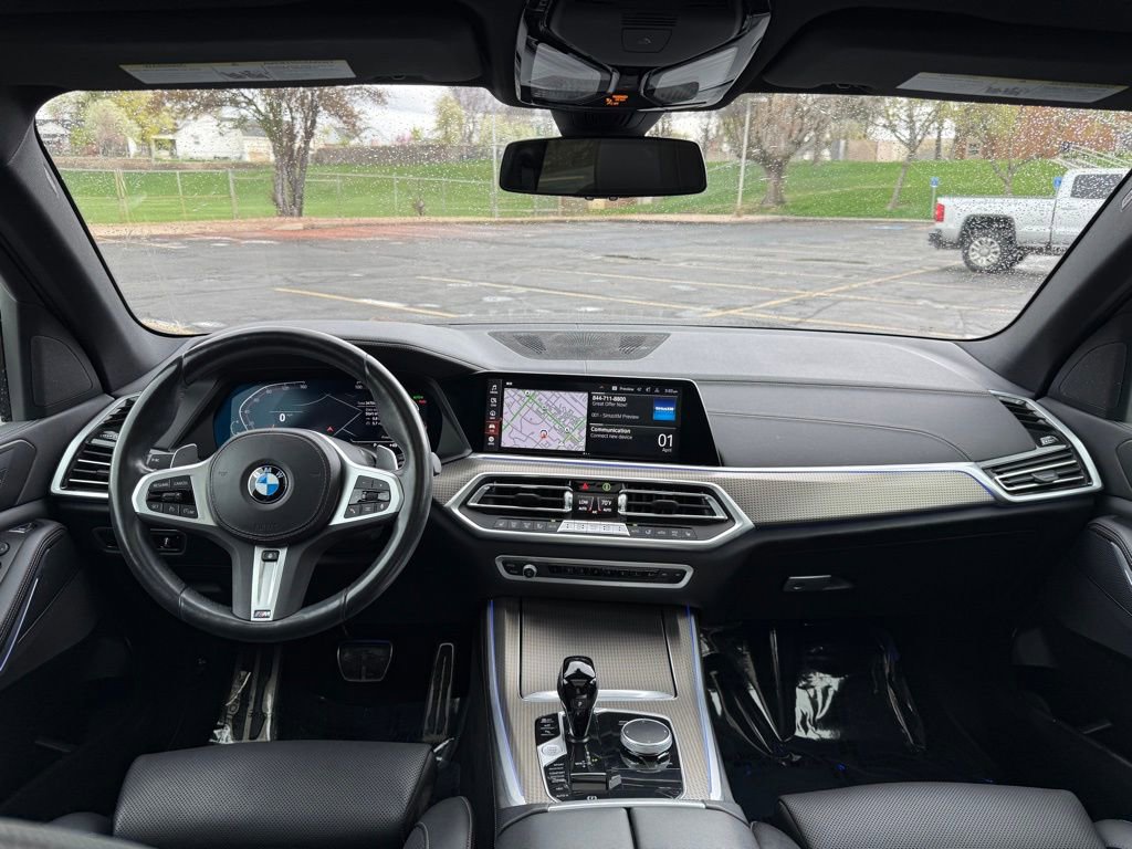 Used 2023 BMW X5 xDrive40i w/ M Sport Package image 11