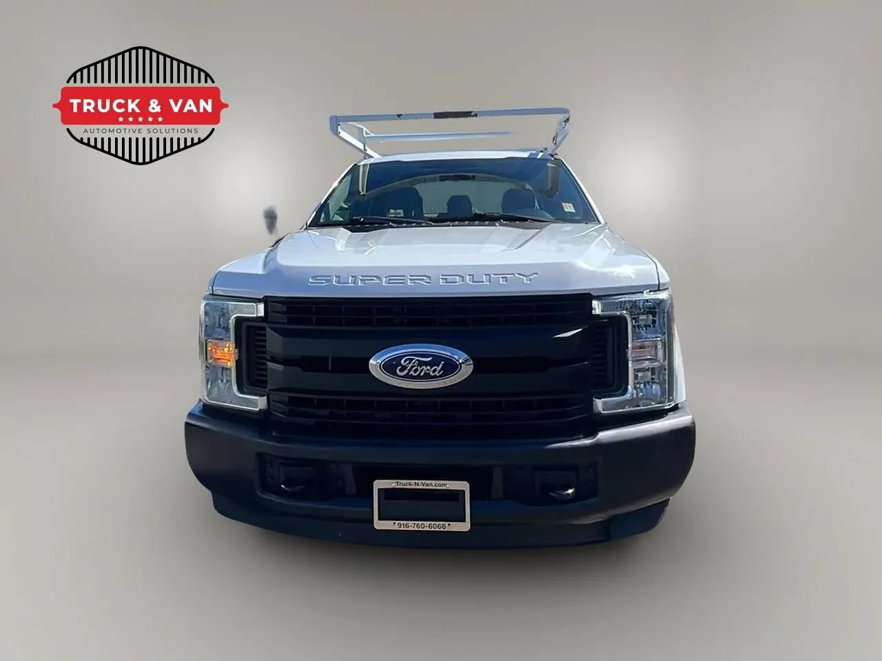 Used 2017 Ford F250 XL w/ Power Equipment Group RWD image 2