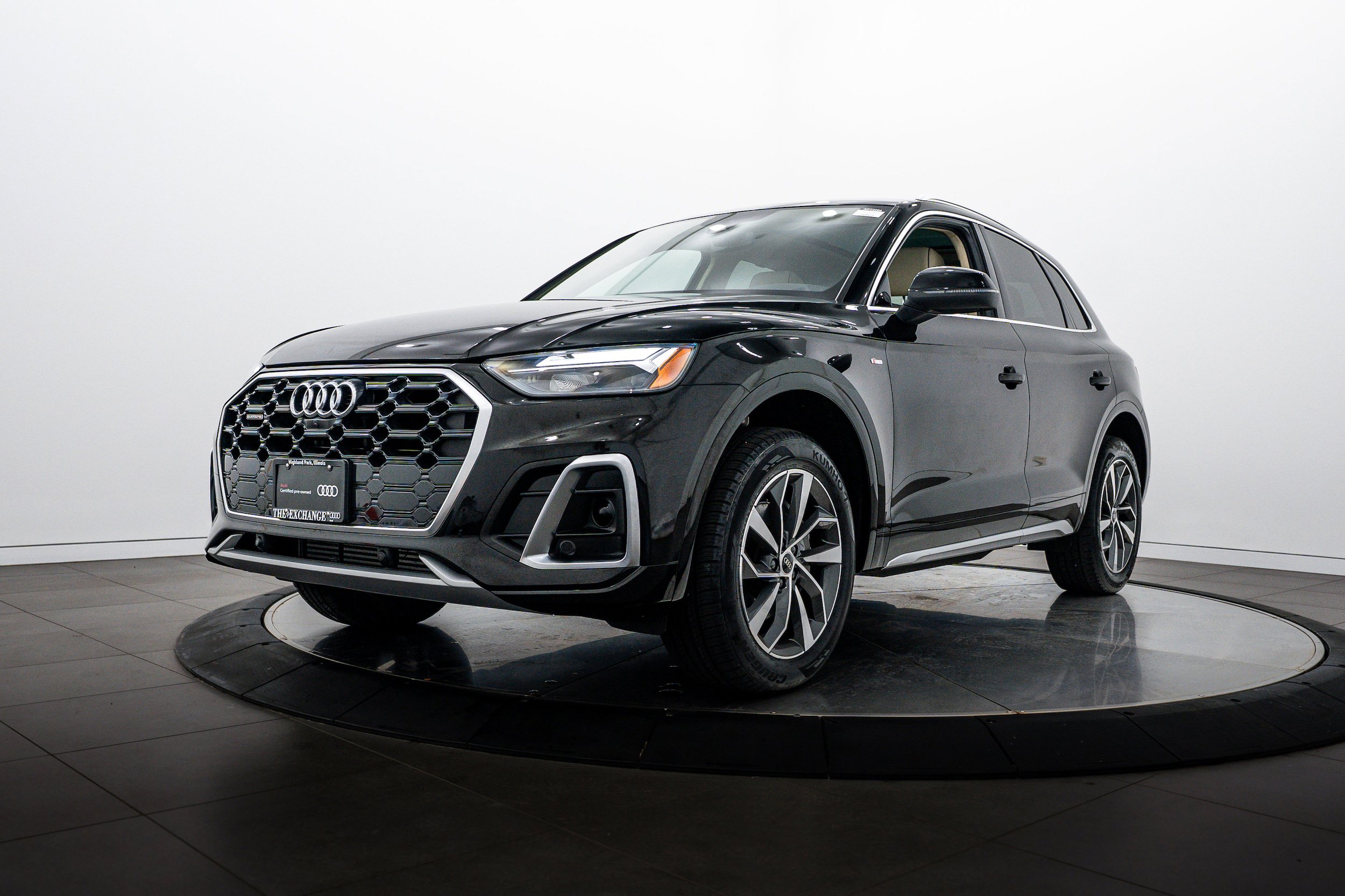Certified 2023 Audi Q5 2.0T Premium Plus w/ Premium Plus Package AWD/4WD image 5