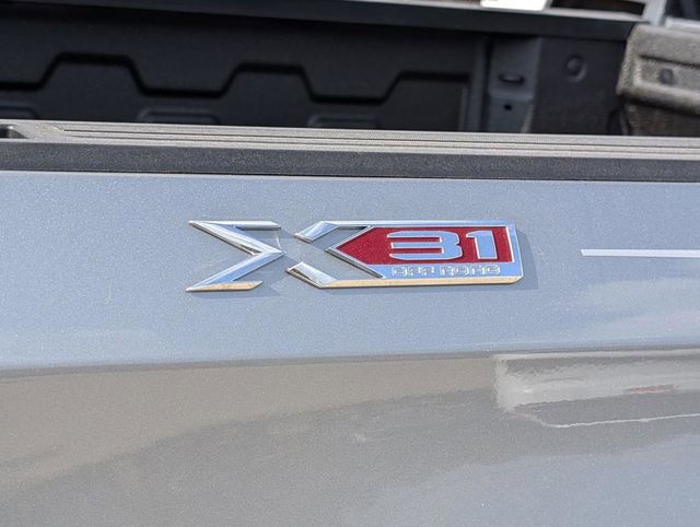 New 2026 GMC Sierra 1500 SLT w/ SLT Premium Plus Package image 11