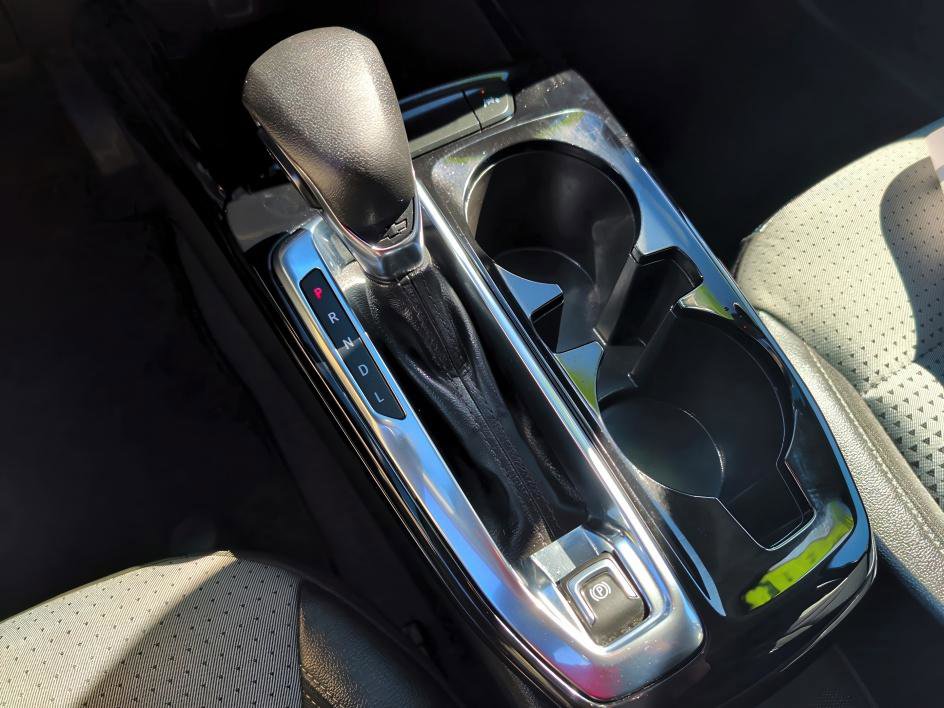 Used 2025 Chevrolet Trax LT image 26