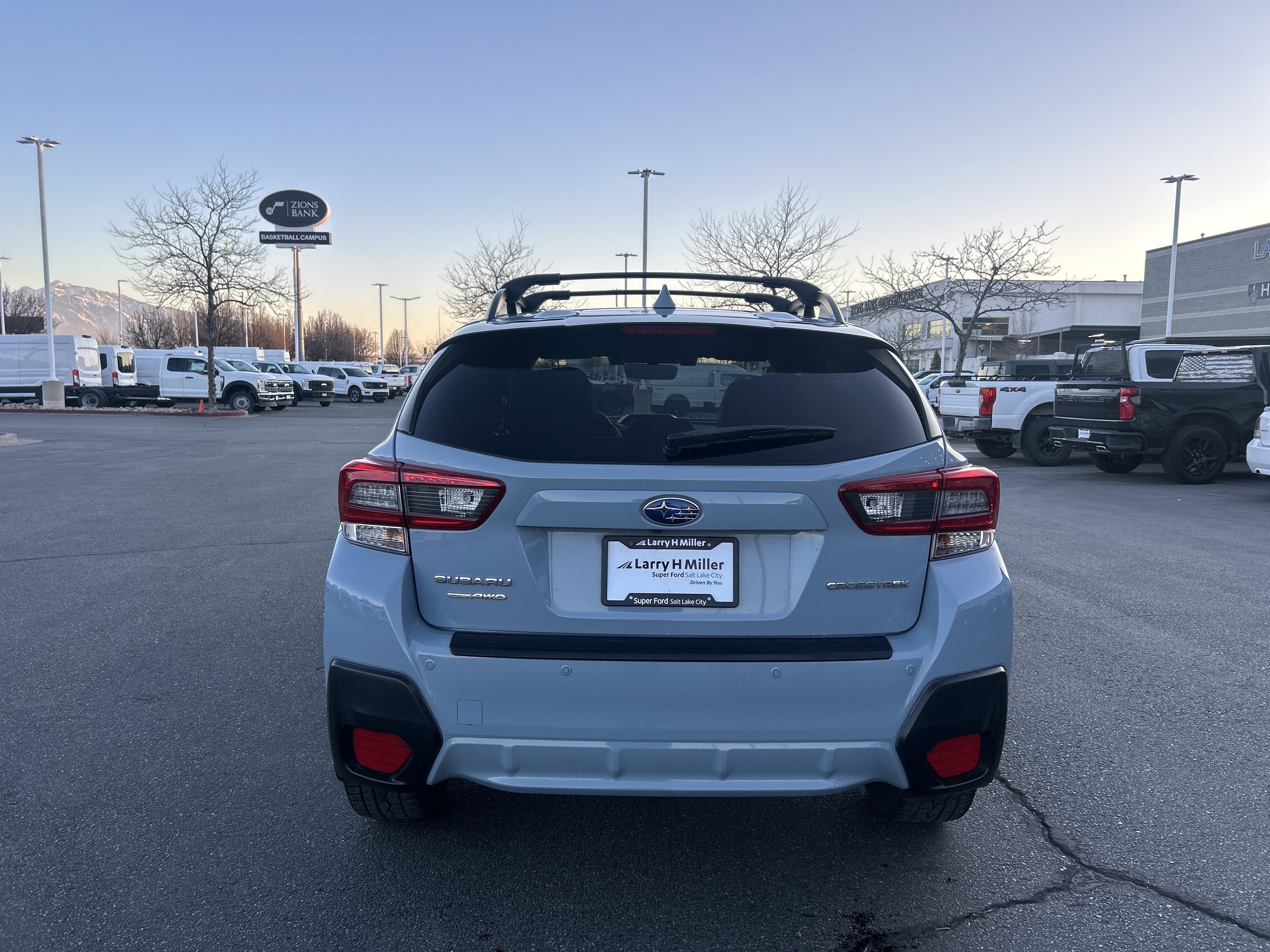 Used 2020 Subaru Crosstrek 2.0i Limited w/ Moonroof Package w/Navigation image 4