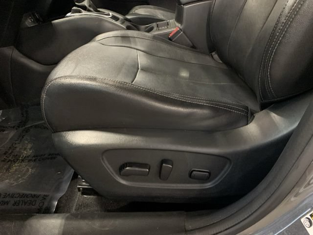 Used 2018 Nissan Rogue SL AWD/4WD image 16