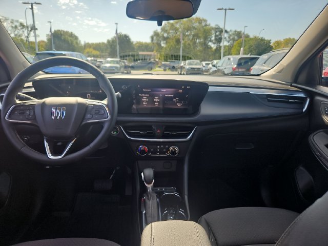 Used 2024 Buick Encore GX Preferred w/ Comfort Package FWD image 13