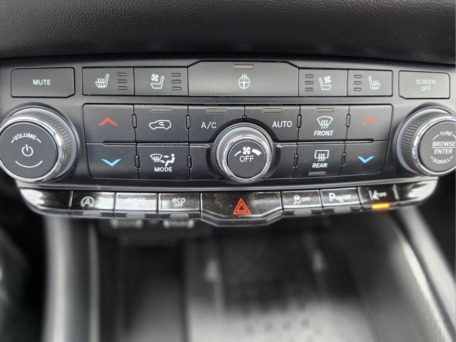 Used 2025 Dodge Durango GT AWD/4WD image 27