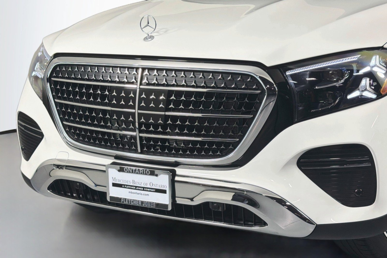 New 2027 Mercedes-Benz GLS 450 4MATIC image 13