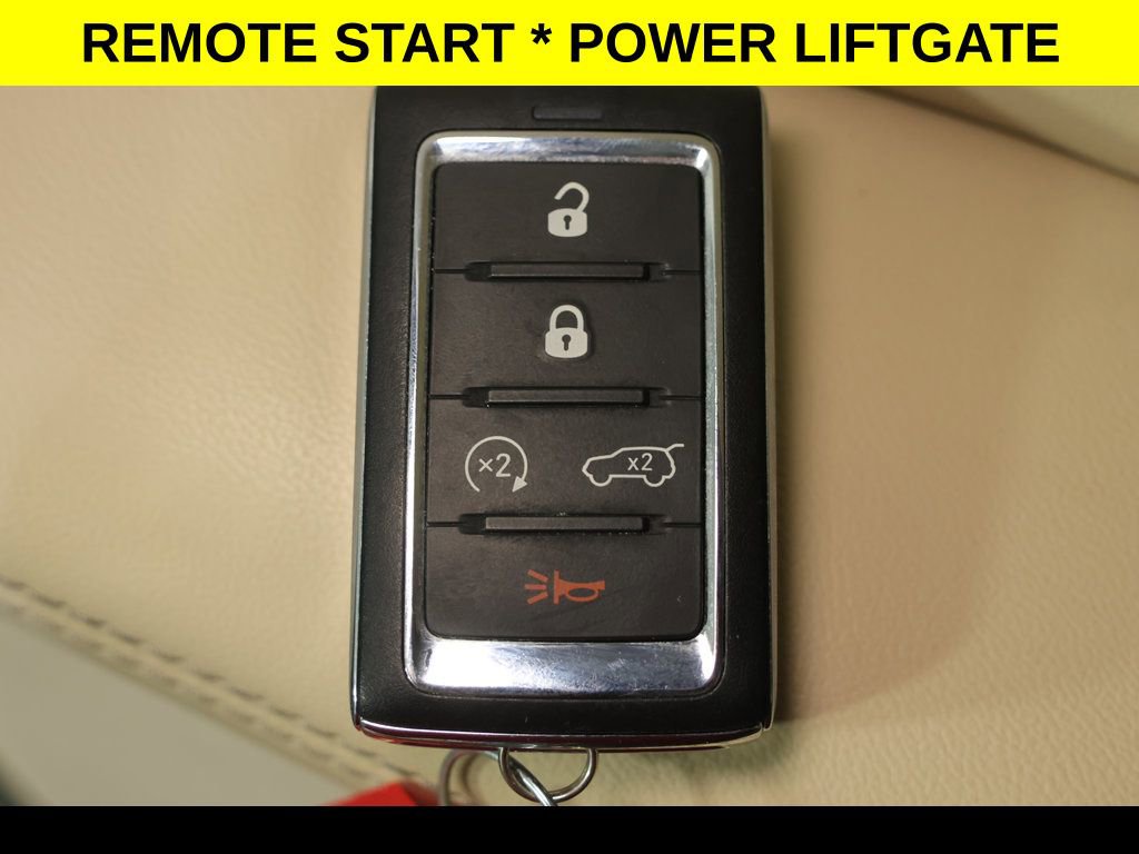 Used 2023 Jeep Grand Cherokee L Limited w/ Luxury Tech Group II image 8