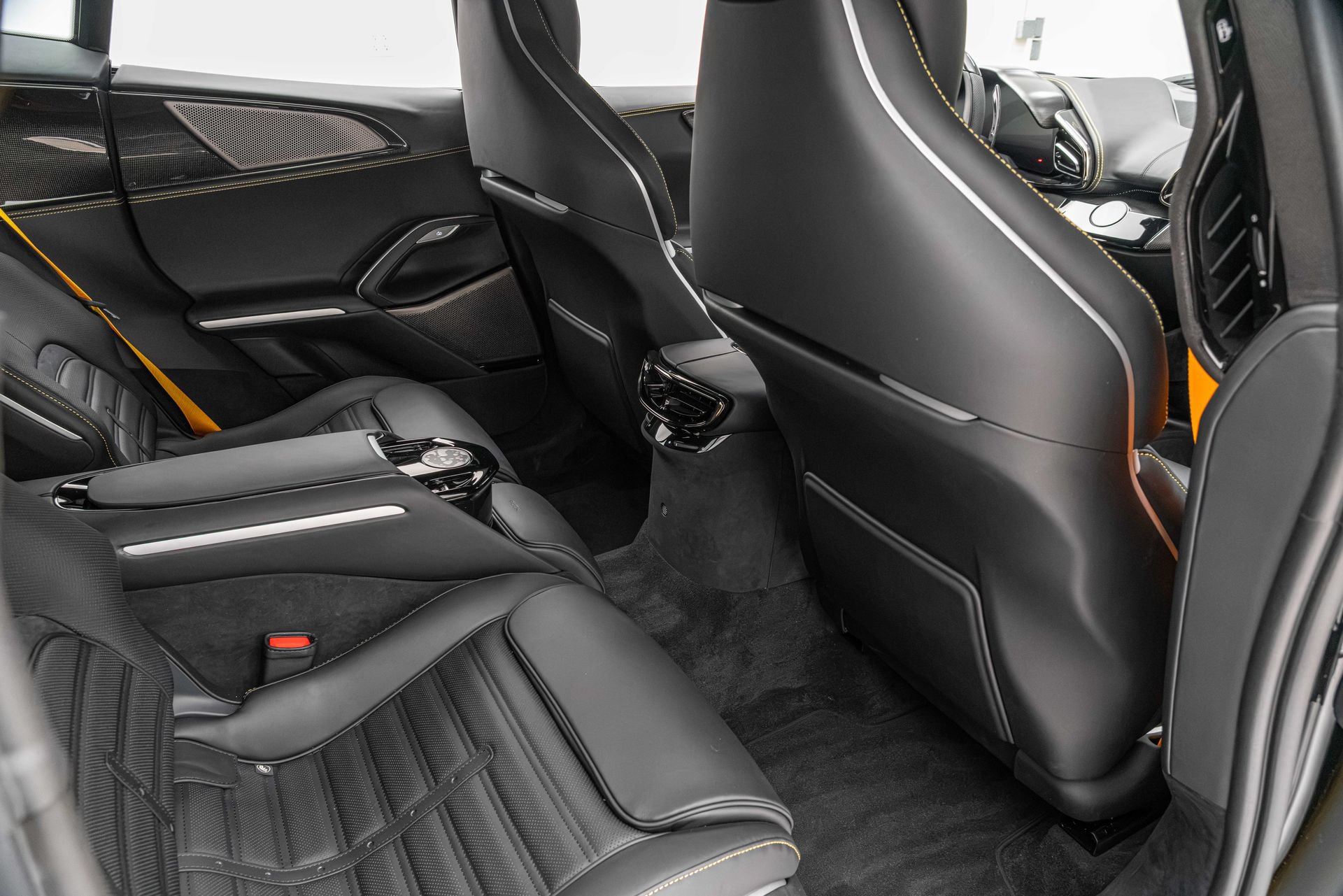 Used 2026 Ferrari Purosangue AWD/4WD image 39