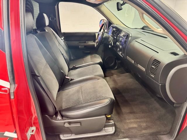 Used 2007 Chevrolet Silverado 1500 LT w/ 1LT Convenience Package AWD/4WD image 13