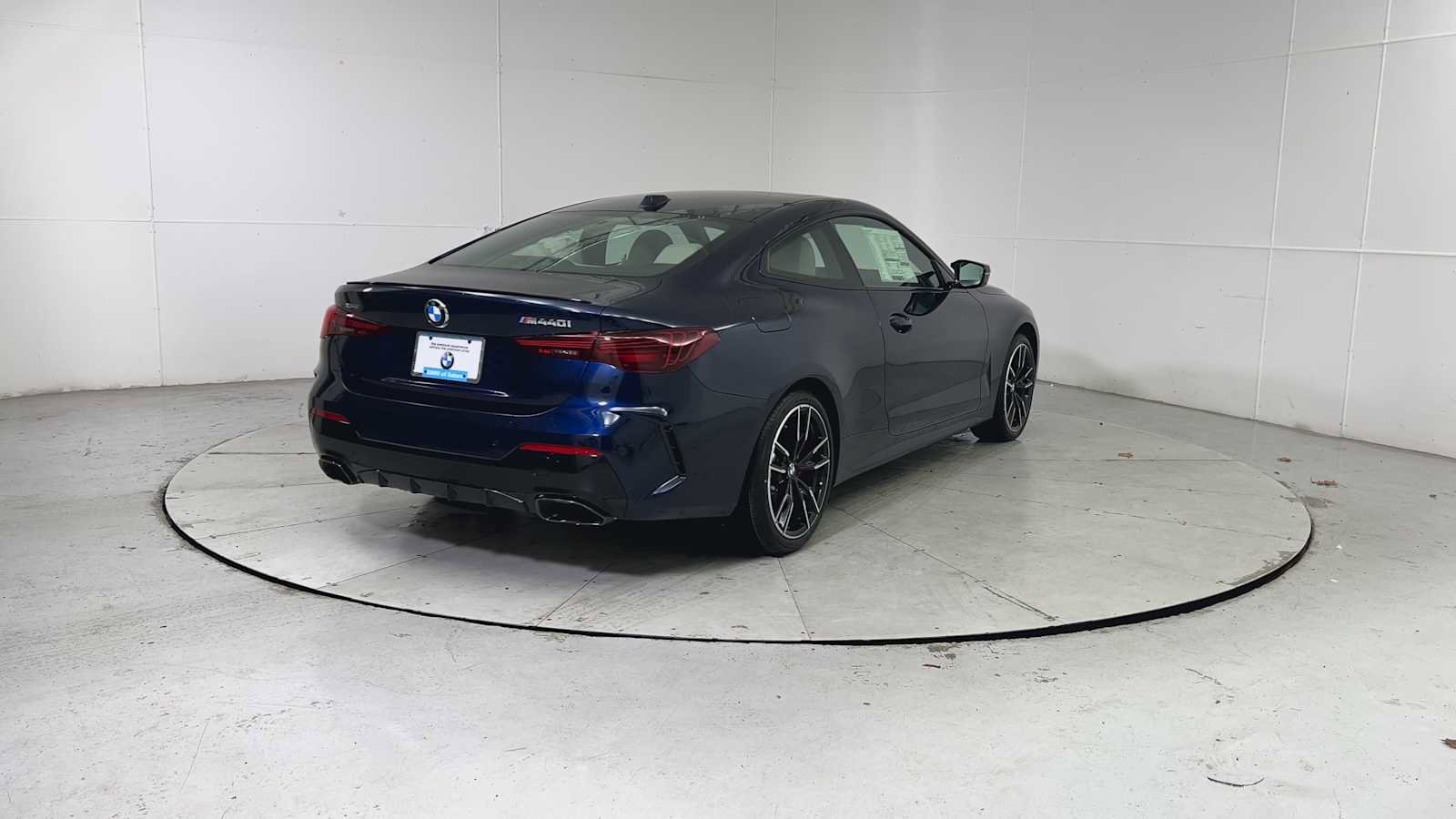 New 2026 BMW 440i xDrive M440i xDrive w/ Premium Package image 2