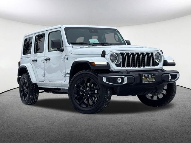 Used 2025 Jeep Wrangler Unlimited Sahara w/ Safety Group image 2