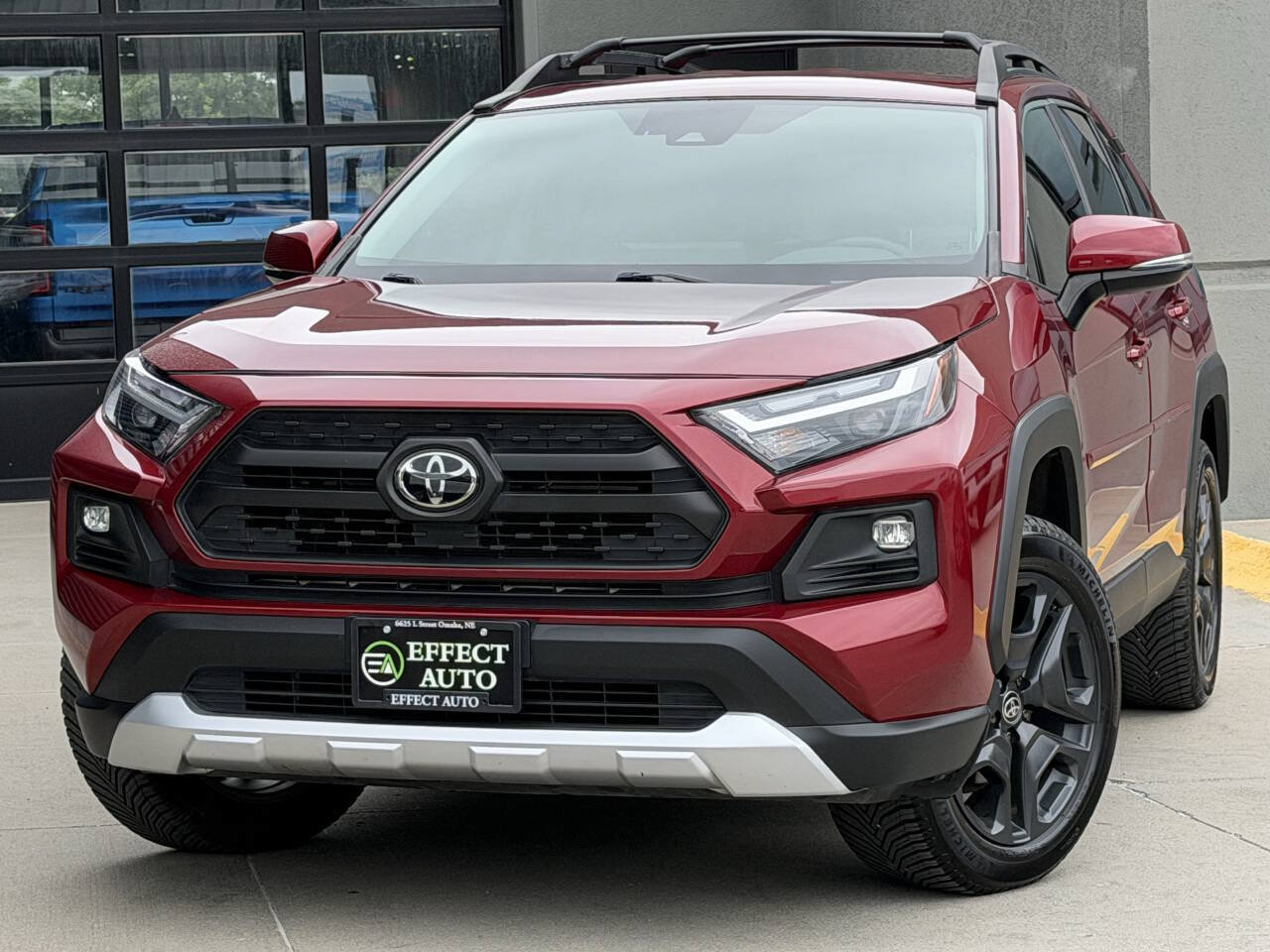 Used 2022 Toyota RAV4 Adventure AWD/4WD image 3