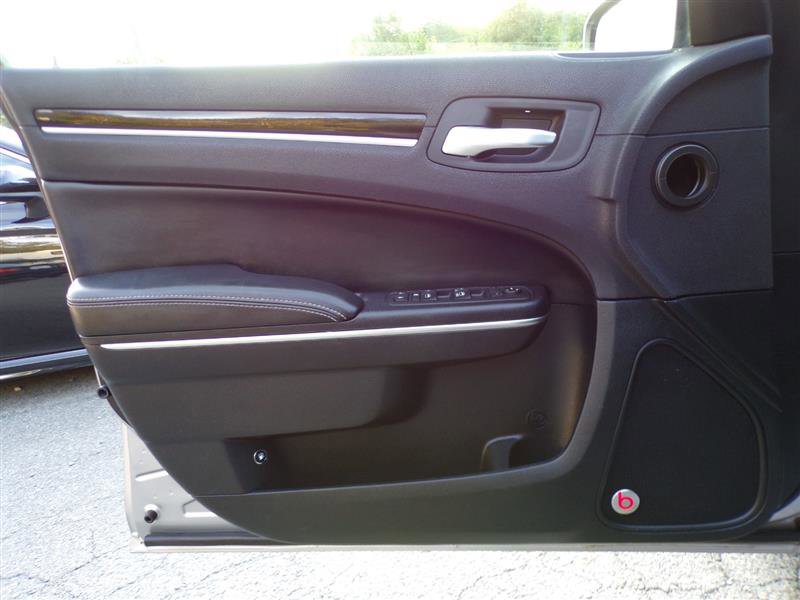 Used 2017 Chrysler 300 S image 13