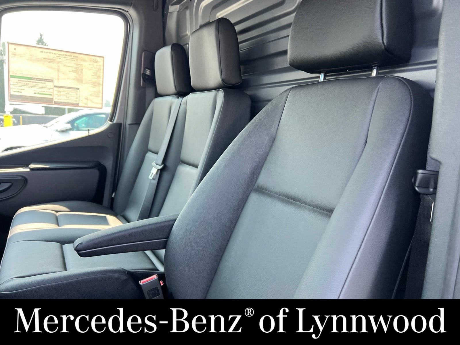New 2026 Mercedes-Benz Sprinter 3500 image 19