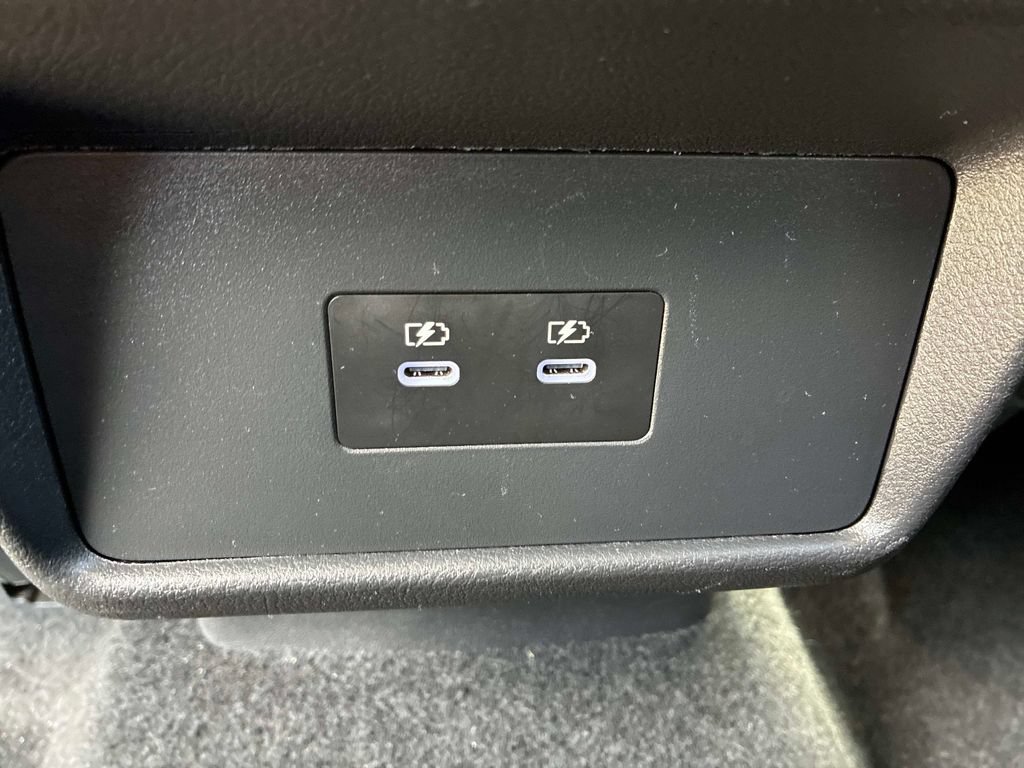 Used 2024 Nissan Rogue SV AWD/4WD image 24
