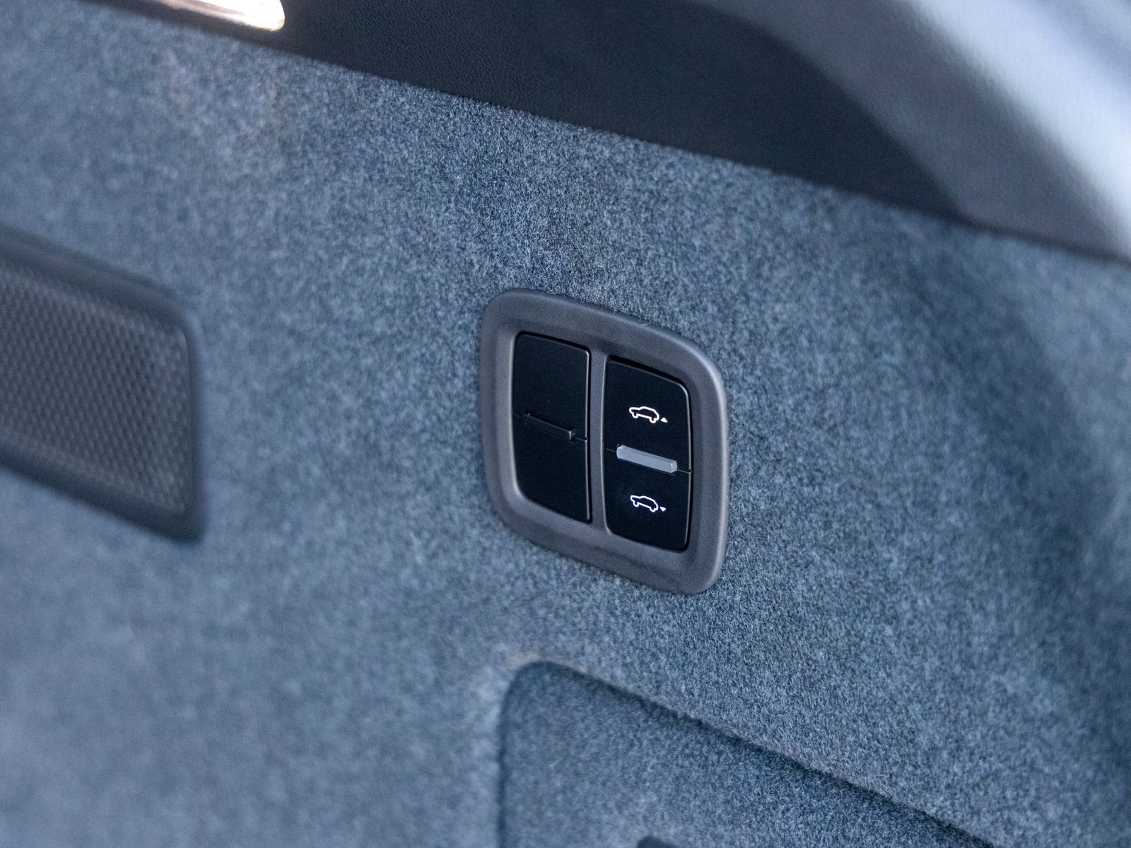 New 2025 Porsche Cayenne S AWD/4WD image 46