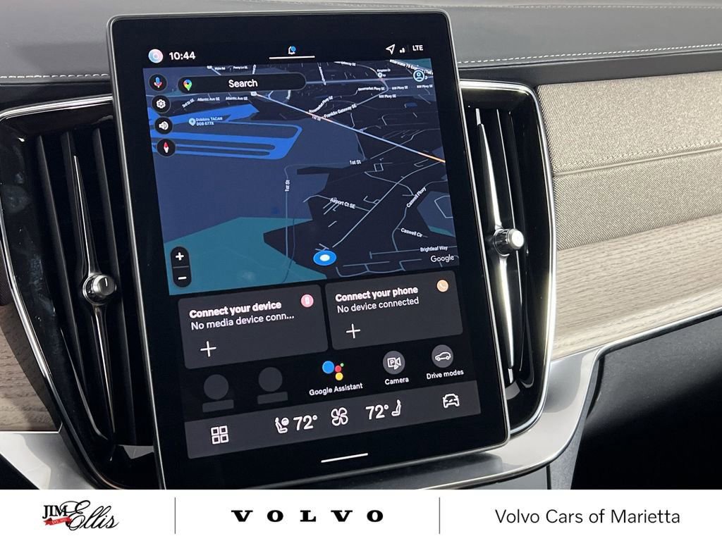 New 2026 Volvo XC90 B5 Plus w/ Protection Package image 18