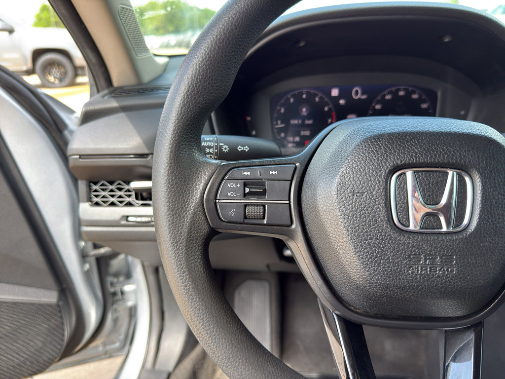 Used 2024 Honda Accord EX image 16