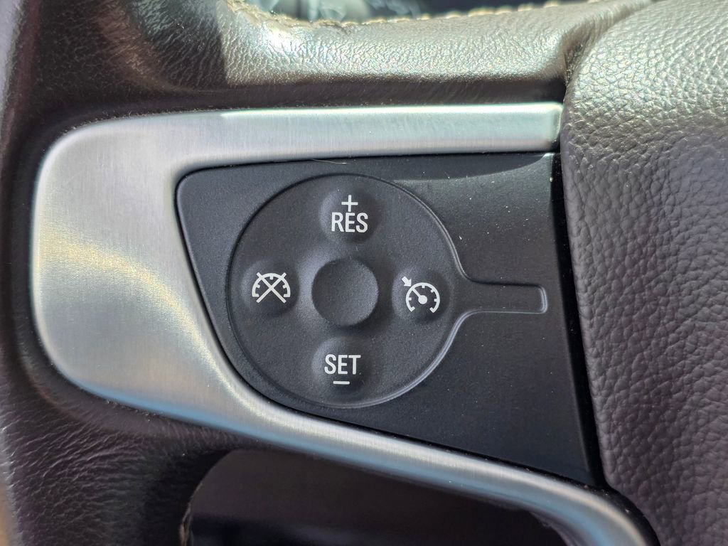 Used 2018 GMC Sierra 1500 SLT w/ SLT Premium Package image 17