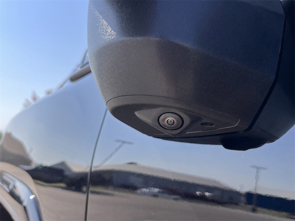 Used 2024 GMC Sierra 3500 Denali Ultimate image 20