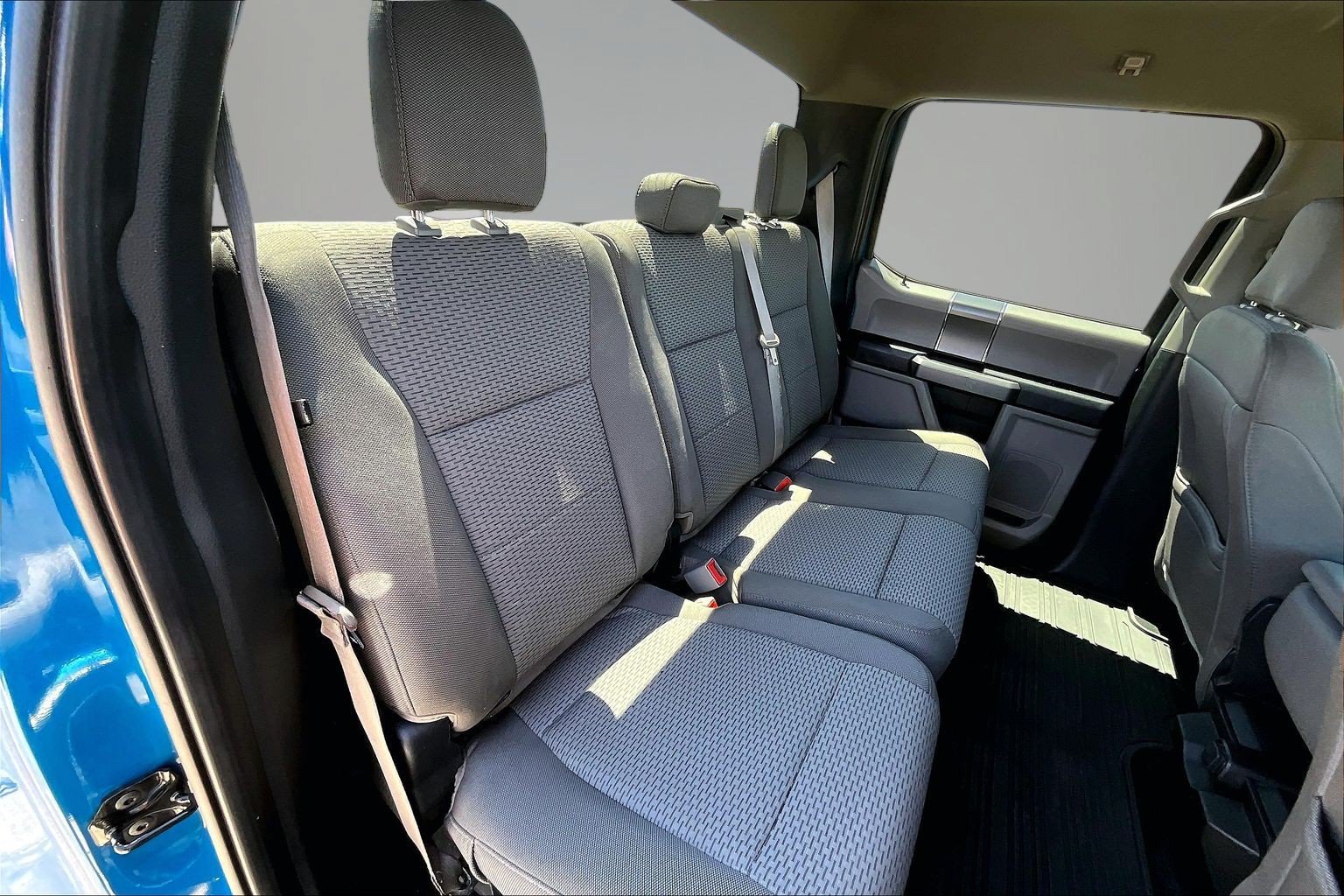 Used 2020 Ford F150 XLT w/ Equipment Group 302A Luxury AWD/4WD image 25