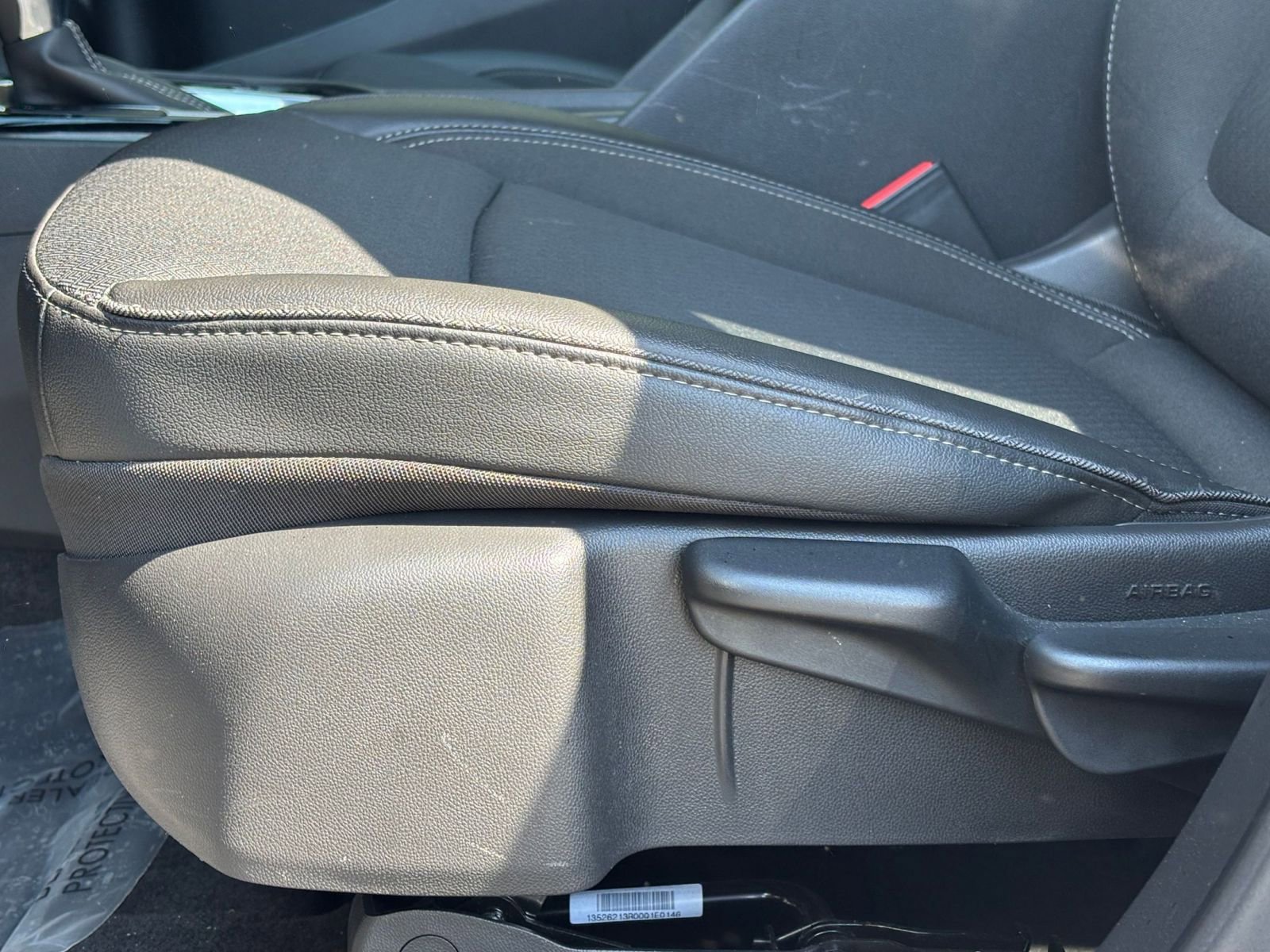 Used 2025 Buick Encore GX Preferred image 22